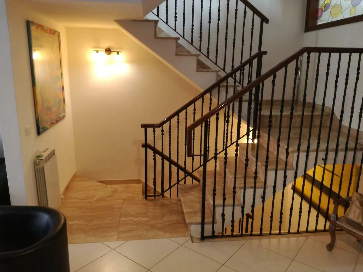 B&B Verrazzano Affittacamere Sottomarina Gæstehus